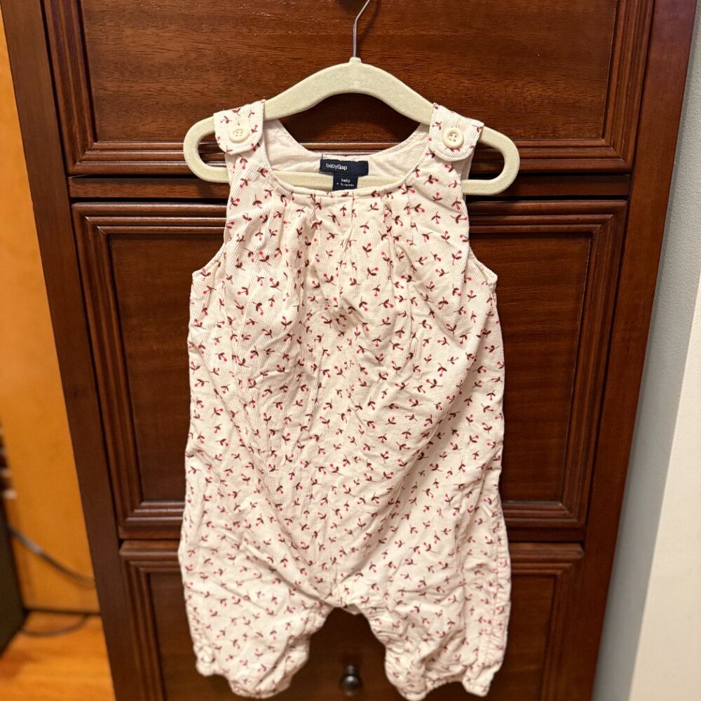 Baby Gap 6-12M Corduroy Romper